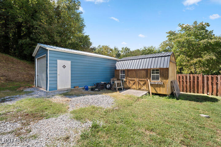 Property Photo:  309 Kingwood St  TN 37763 