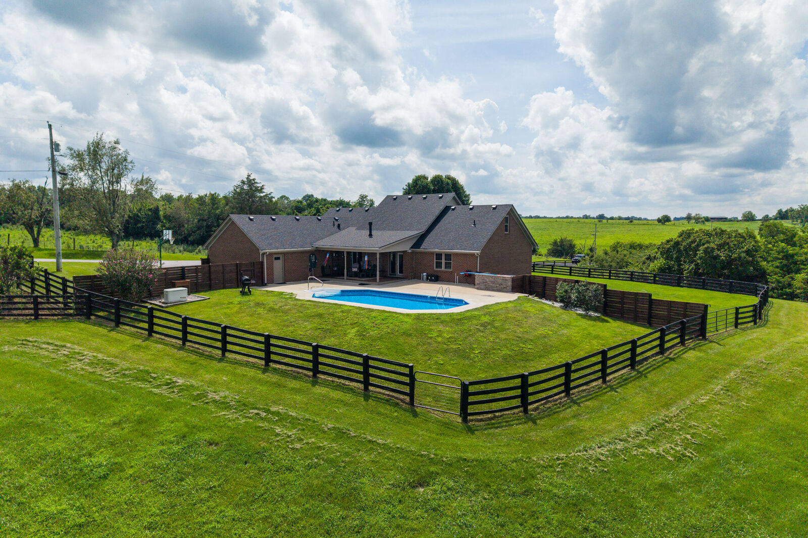 Property Photo:  559 Moran Summit Road  KY 40475 