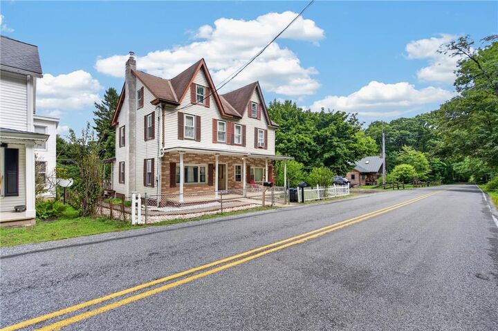 Property Photo: 482 Marian Avenue PA 18252