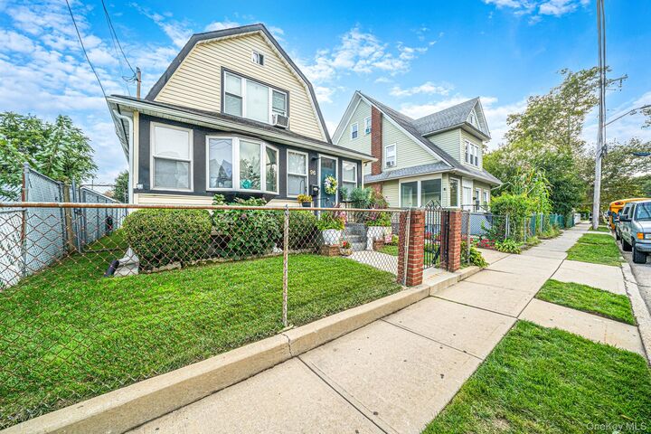 Property Photo:  96 Van Cott Avenue  NY 11550 