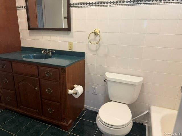 Property Photo:  22 Cedar Street  NY 11791 