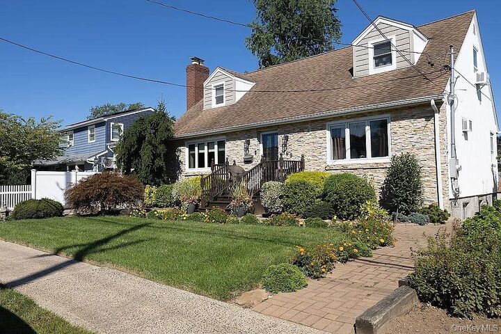 Property Photo: 169 Doris Avenue NY 11010