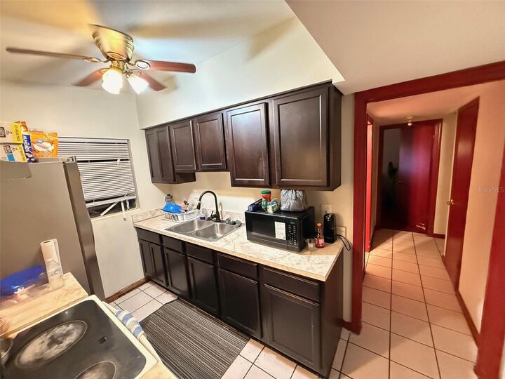 Property Photo:  1535 Daly Street  FL 32808 