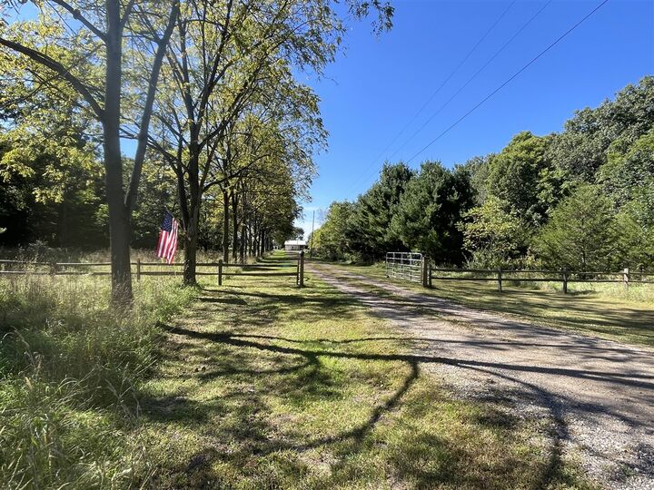Property Photo:  75512 County Road 665  MI 49065-9421 