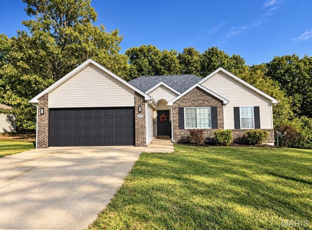 Property Photo:  234 Settlers Pass  MO 65583 