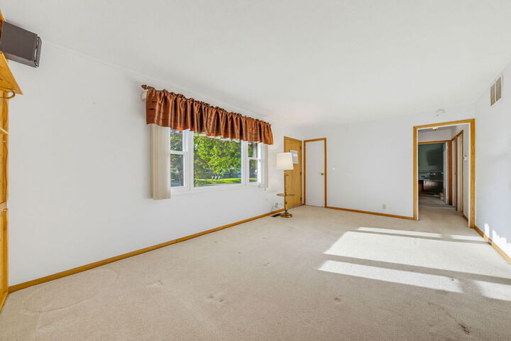Property Photo: W160n9756 Colonial Dr WI 53022