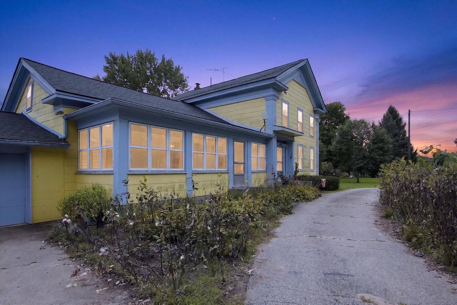 Property Photo:  17705 W Old US Hwy 12  MI 48118 
