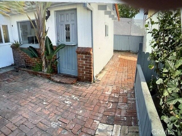 Property Photo: 308 40th E CA 90266