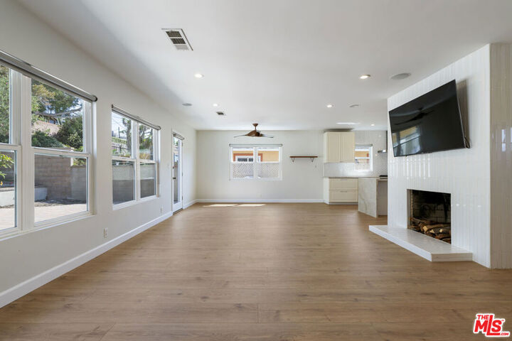 Property Photo:  828 McCarthy Court  CA 90245 