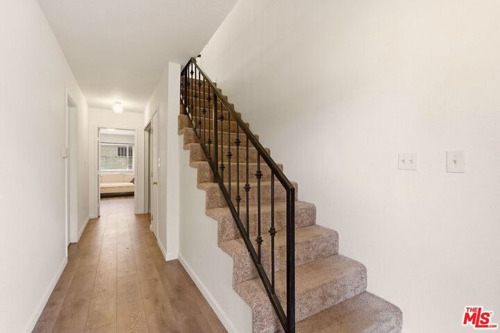 Property Photo:  14120 Yukon Avenue 8  CA 90250 