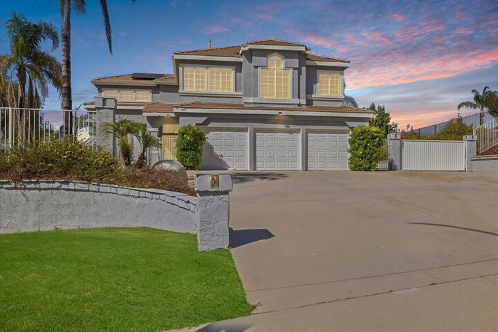 Property Photo:  901 Clearwood Avenue  CA 92506 