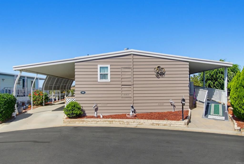 Property Photo:  15420 Olde Highway 80 100  CA 92021 