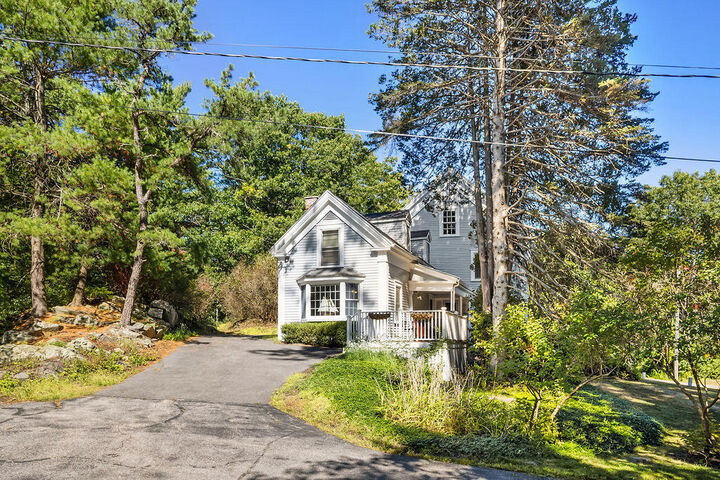 Property Photo:  213 Old County Road  ME 04090 