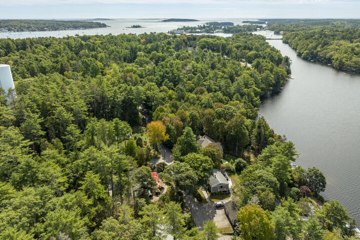 Property Photo:  89 Lakeview Road  ME 04538 