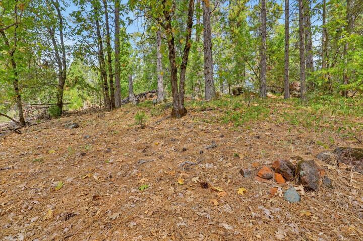 Property Photo:  15948 Brooks Road  CA 95945 