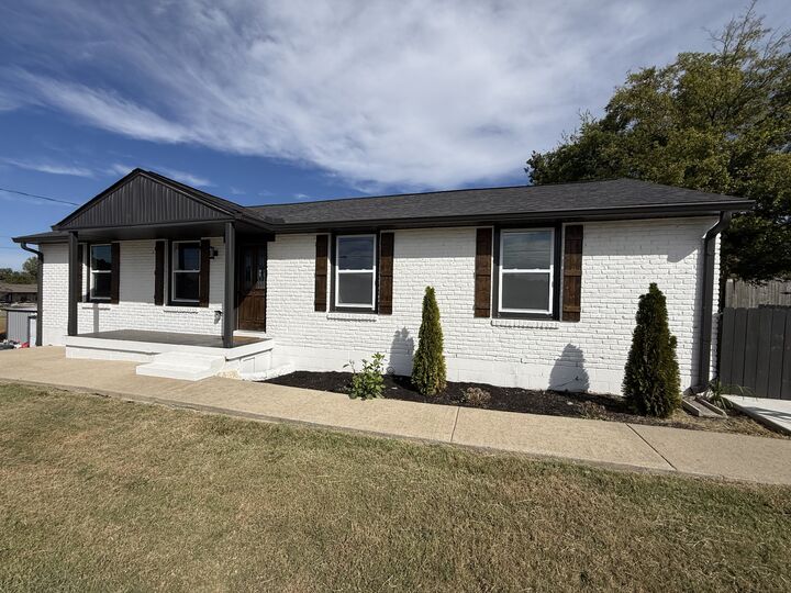 Property Photo: 3113 Stafford Dr TN 37214