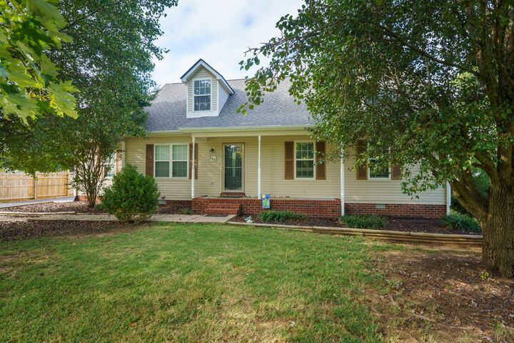 Property Photo:  304 Conhocken Ct  TN 37128 