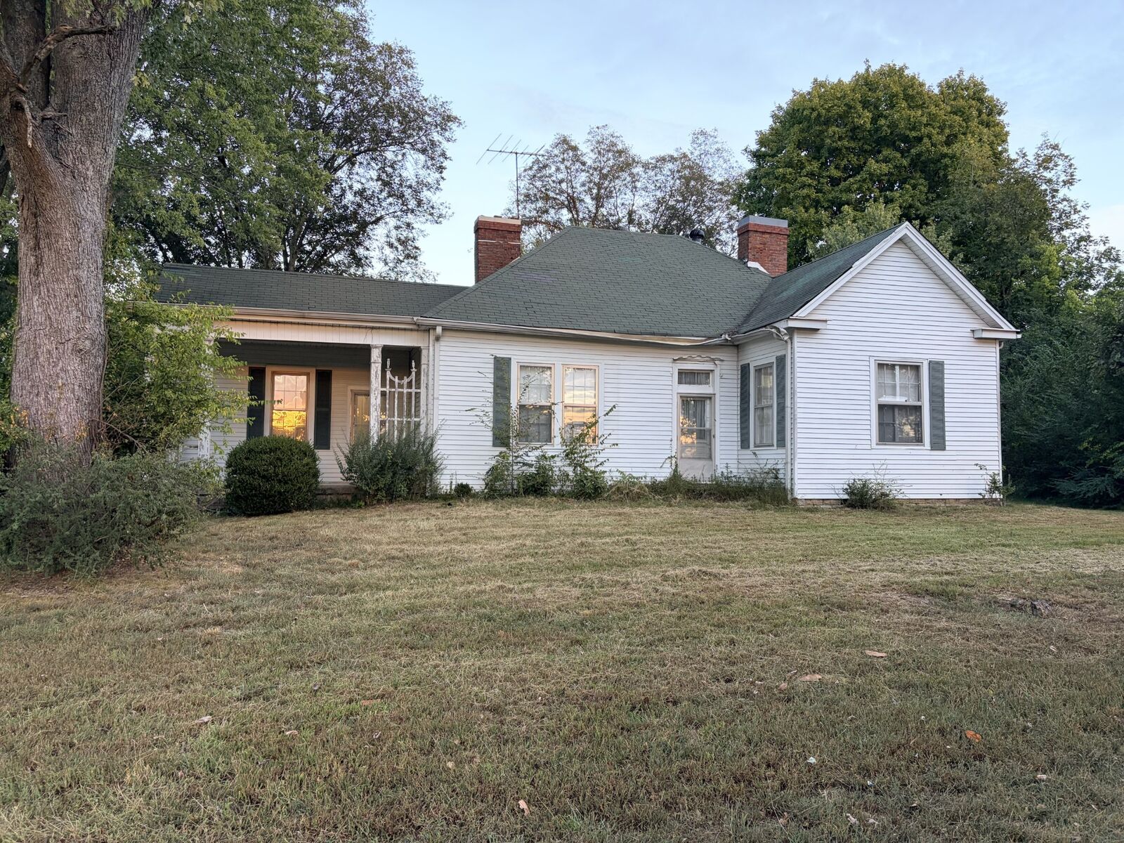 Property Photo:  5303 Old Highway 431  TN 37073 