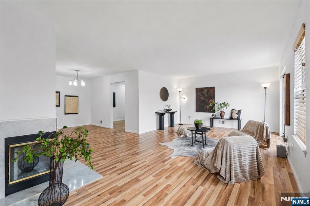 Property Photo:  26 Seton Hall Drive 514  NJ 07103 