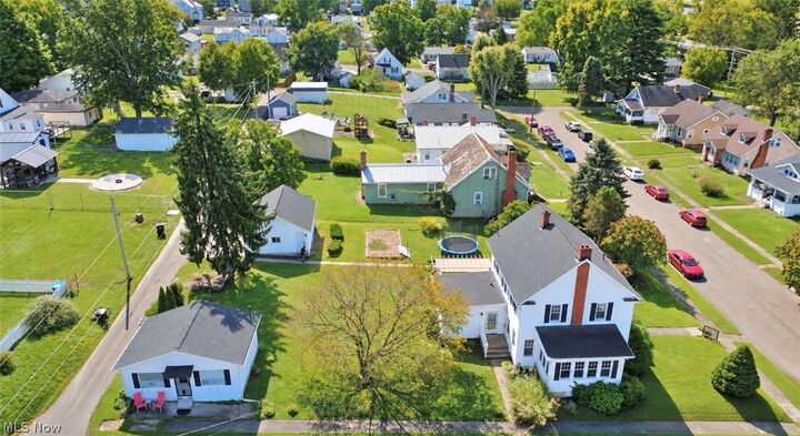 Property Photo: 1936 Hazel Avenue OH 43701