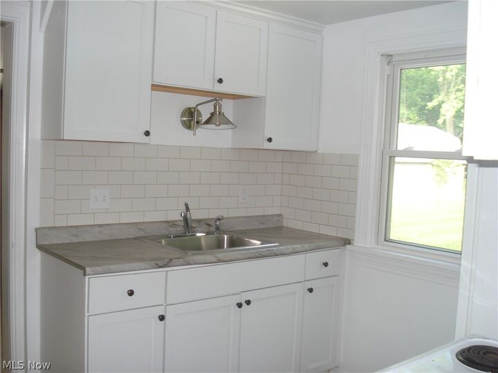 Property Photo:  6659 Oakdale Road  OH 44060 