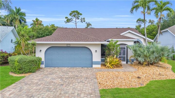 Property Photo:  6612 Merryport Ln  FL 34104 
