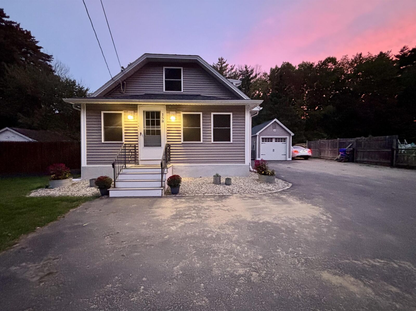 Property Photo:  158 E Main Street  NH 03826-2431 