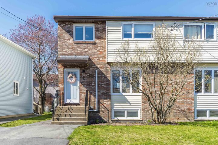 Property Photo:  5 Colonna Place  NS B2X 3K9 