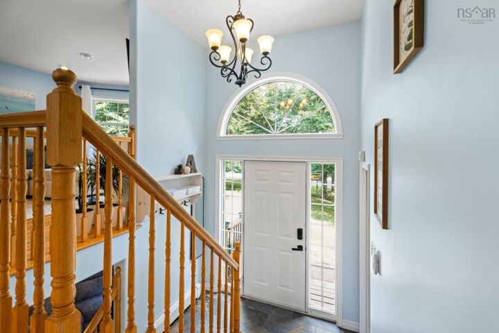 Property Photo:  198 Tattenham Crescent  NS B4B 1V2 