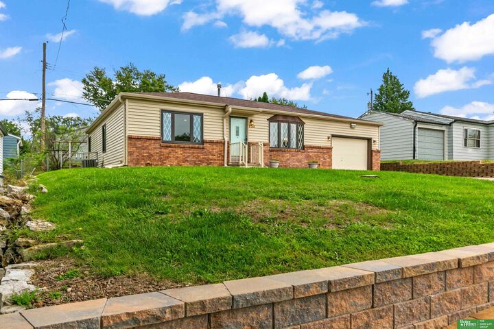 Property Photo:  7311 S 42nd Street  NE 68147 