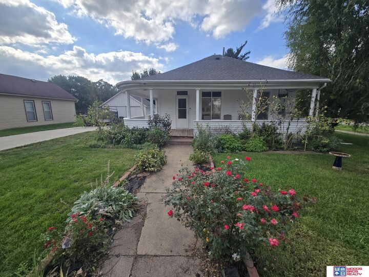 Property Photo:  109 S 2nd Street  NE 68450 