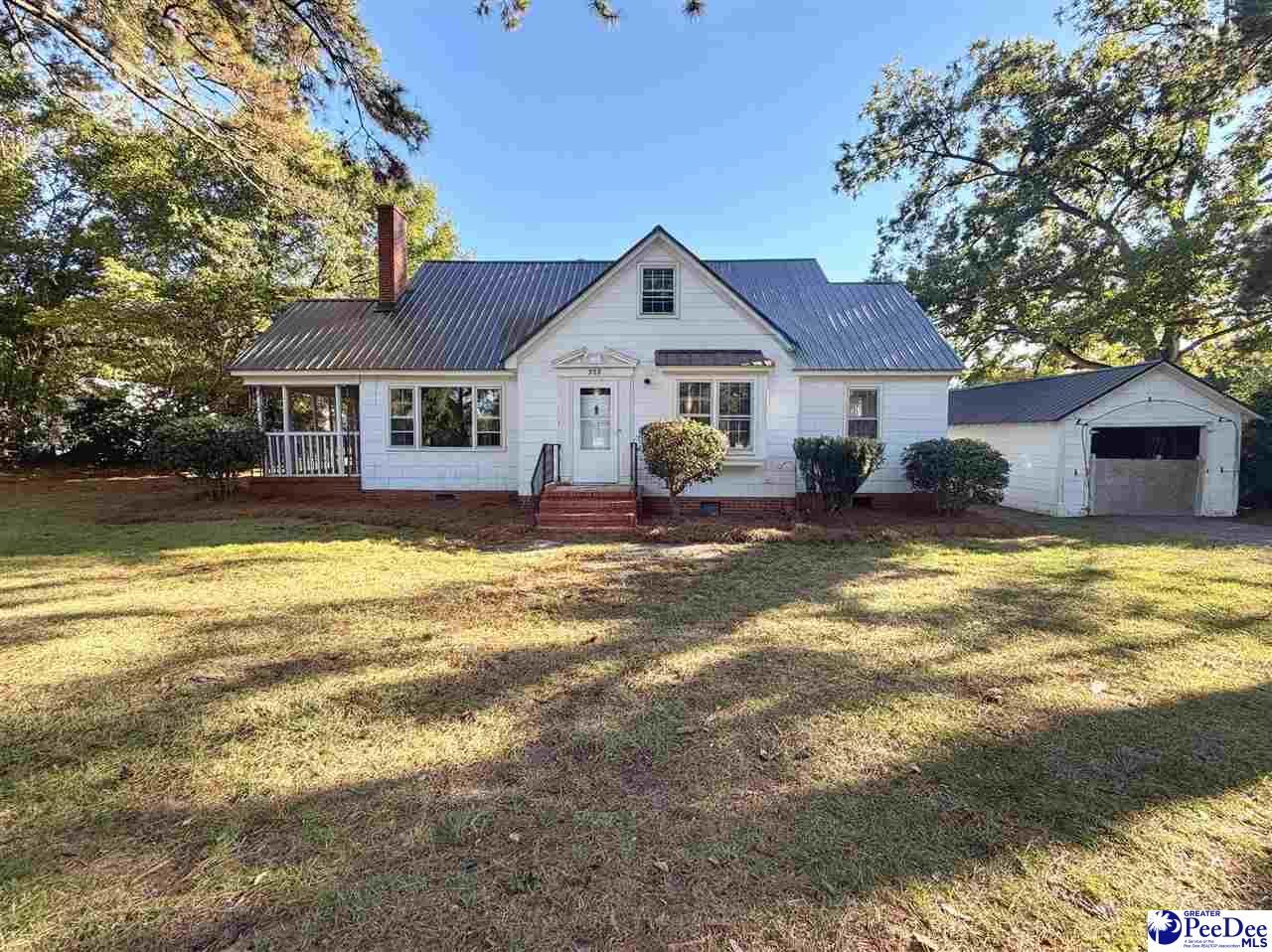 Property Photo:  202 E 3rd Avenue  SC 29563 