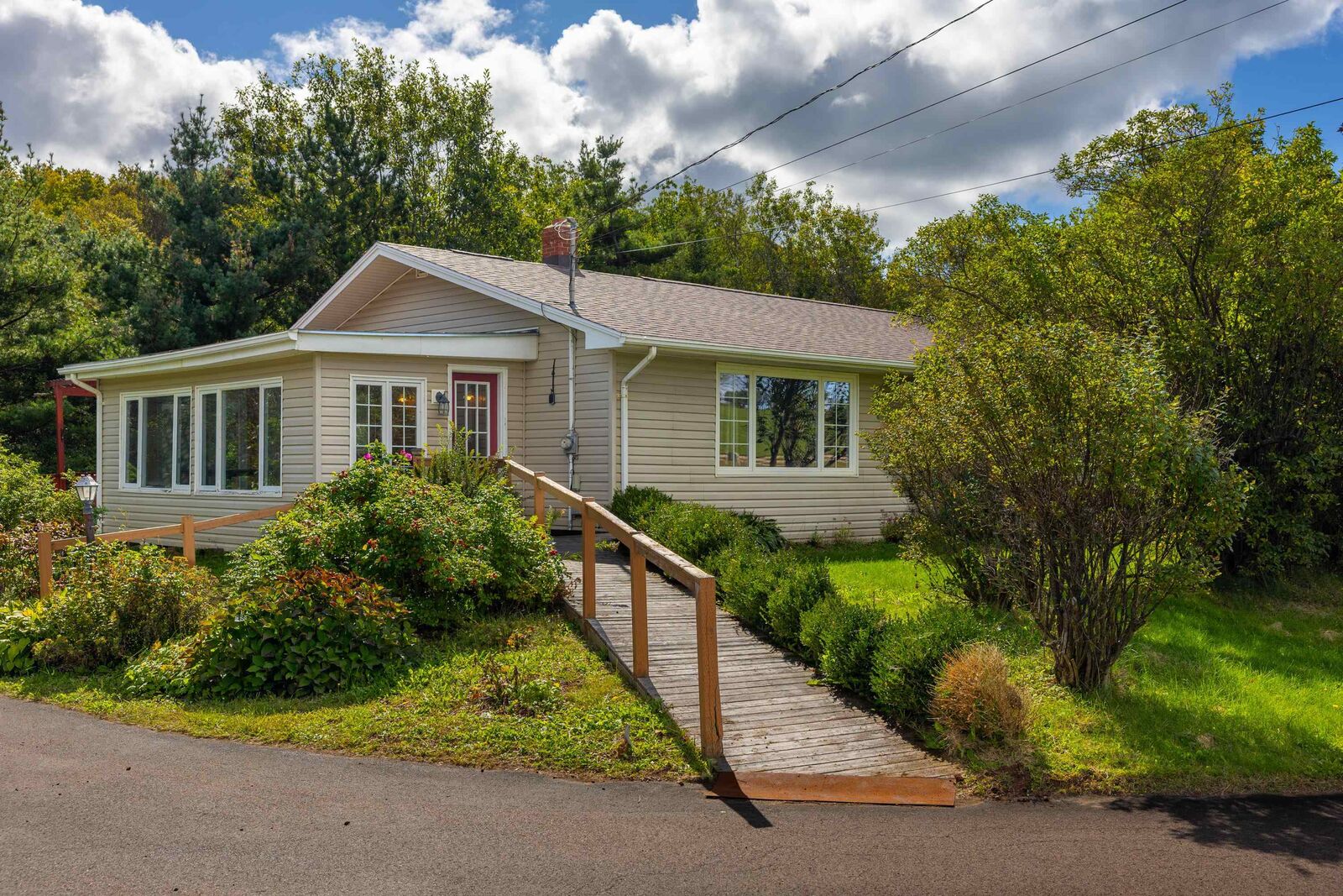 Property Photo:  17591 Trans Canada Highway  PE C0A 1C0 