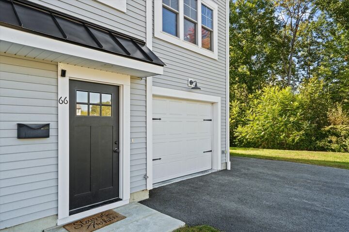Property Photo: 66 Castine St MA 01606
