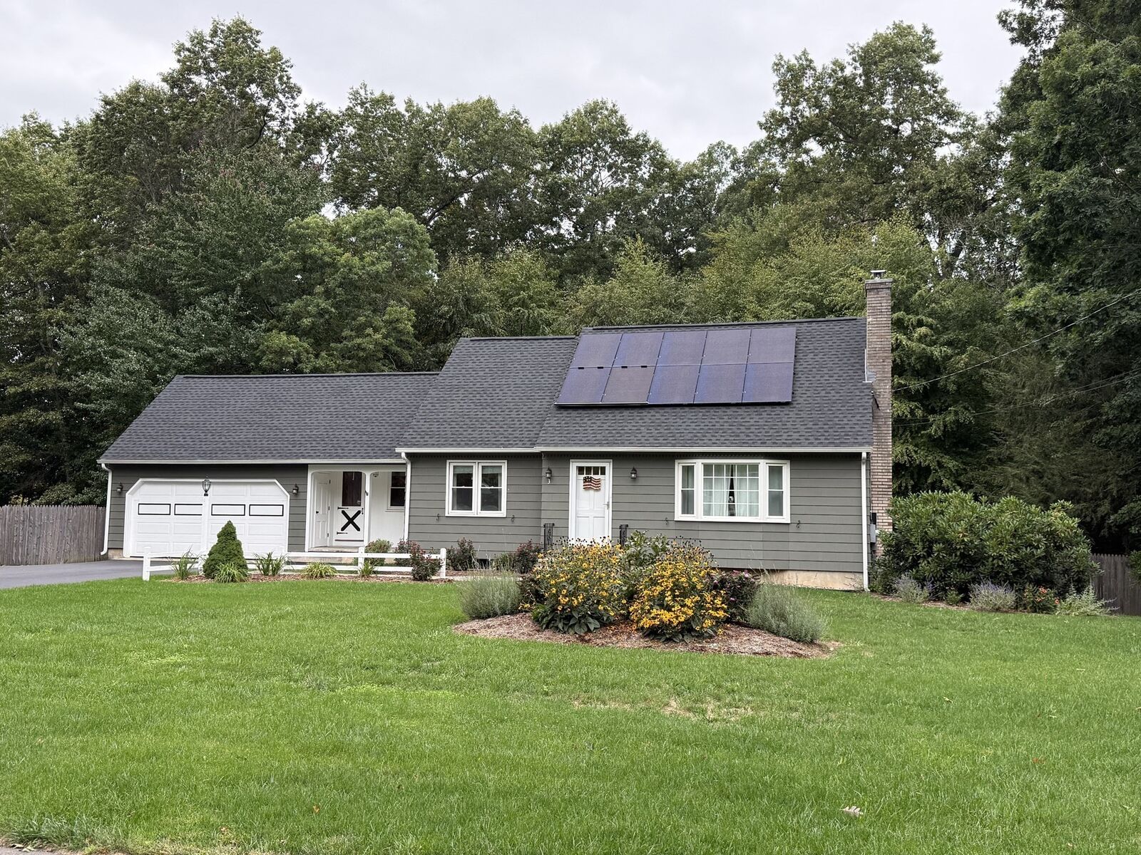 Property Photo:  3 Lance Ln  MA 01095 