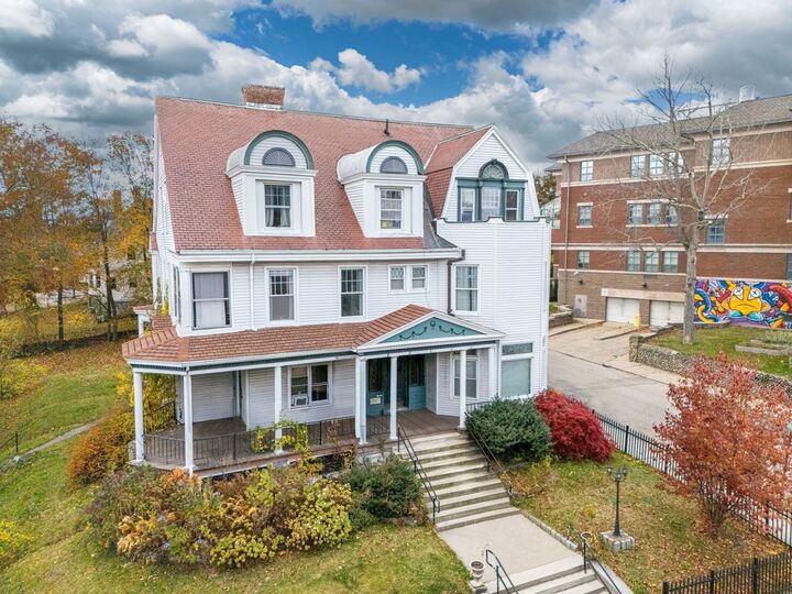 Property Photo:  5 Claremont St  MA 01610 