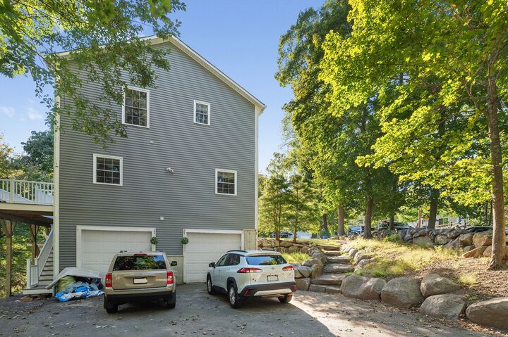 Property Photo:  5 Landing Rd  MA 01929 