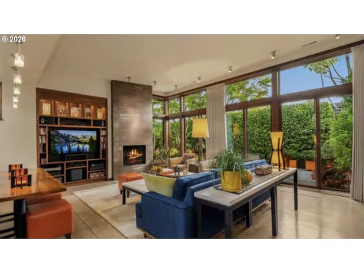 Property Photo:  7132 N Concord Ave  OR 97217 