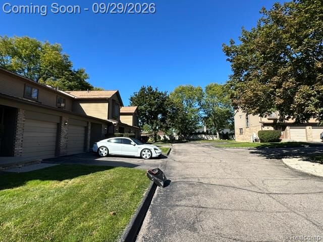 Property Photo: 18688 W 13 Mile Road 5 MI 48025