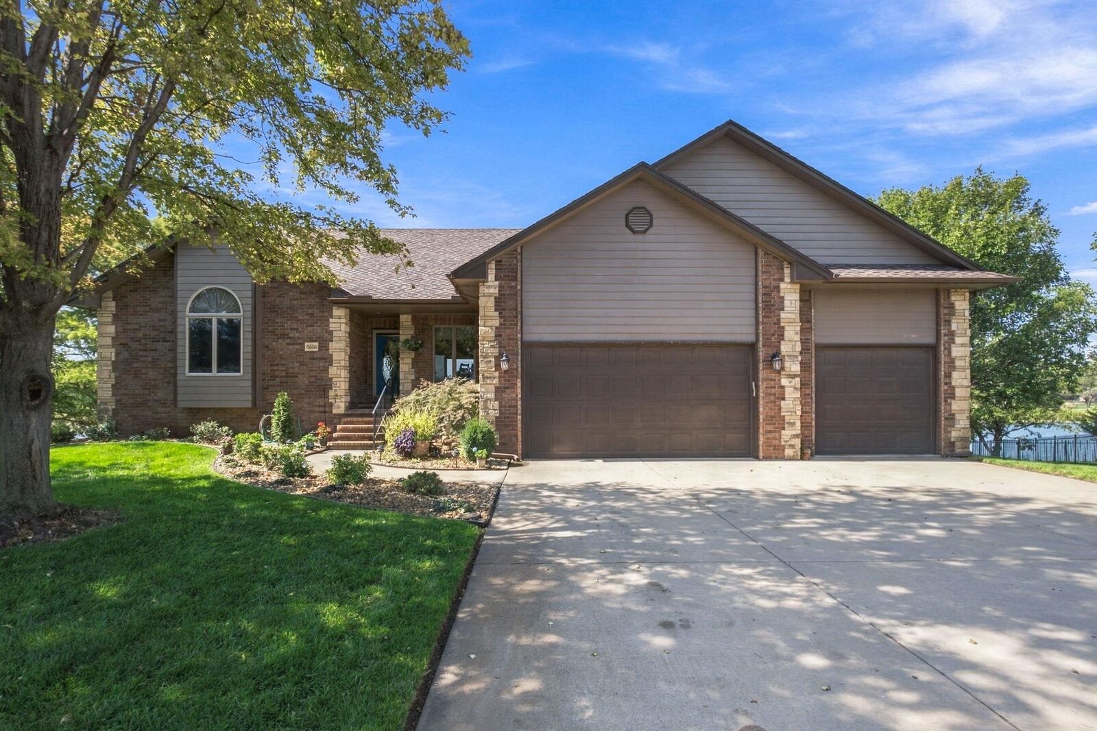 Property Photo:  6610 W Ponderosa Cir  KS 67217-217 