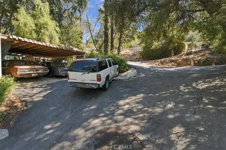 Property Photo:  10058 Sunland  CA 91040 