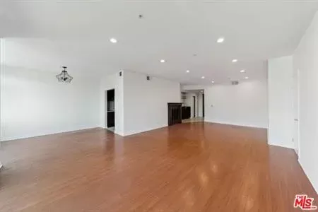 Property Photo:  1508 Greenfield Avenue 307  CA 90025 