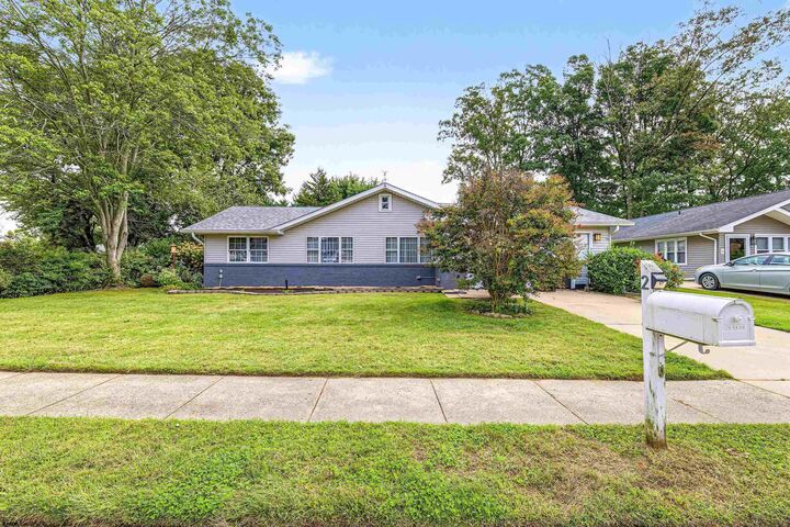 Property Photo: 2 Poplar Ave NJ 08037