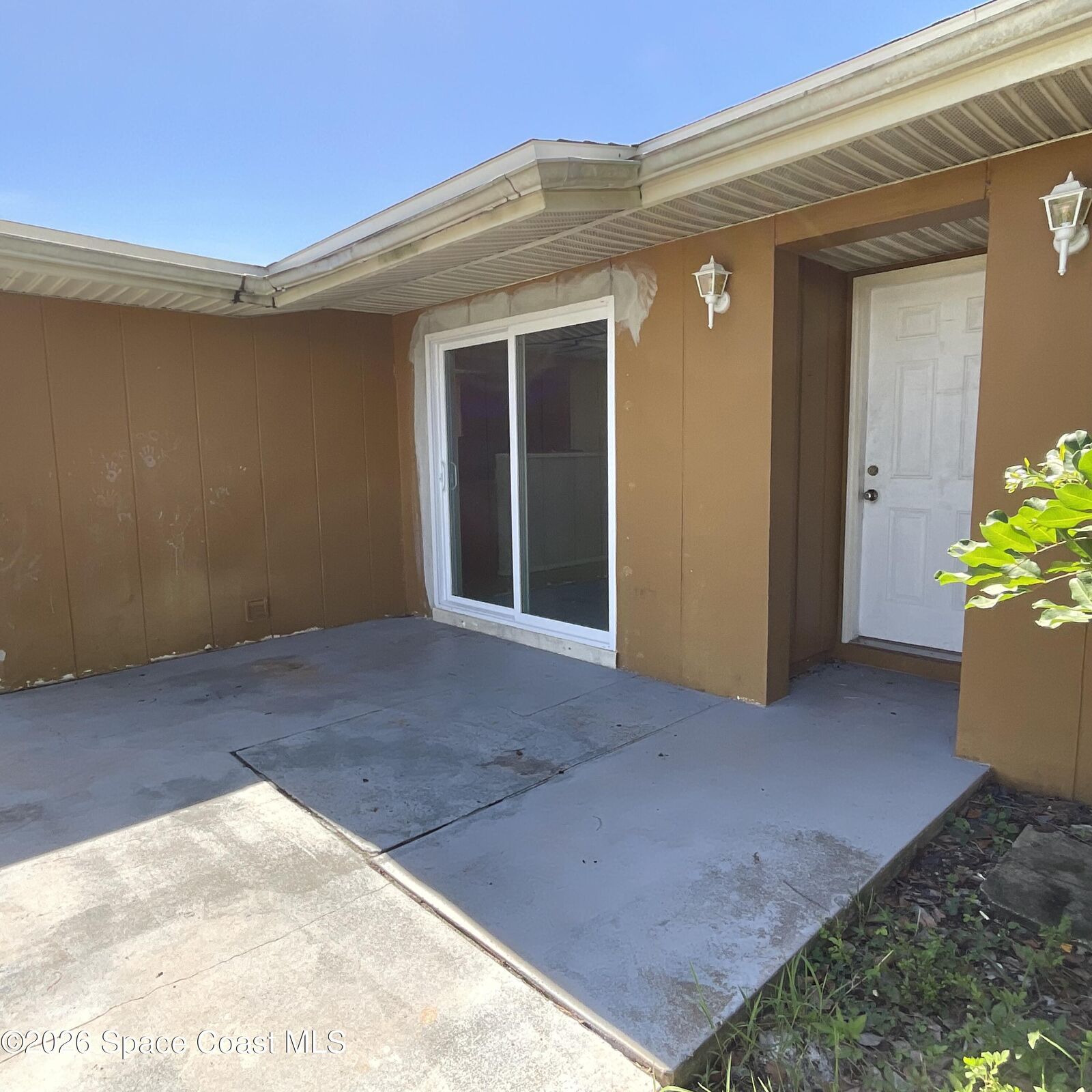 Property Photo:  753 Bianca Drive NE  FL 32905 