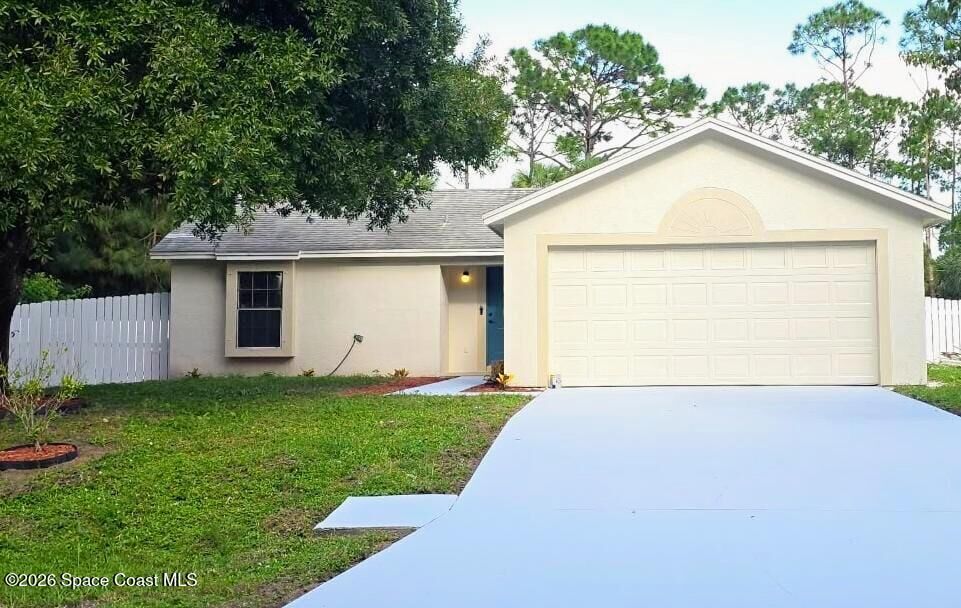 Property Photo:  729 Hawkins Avenue SW  FL 32908 