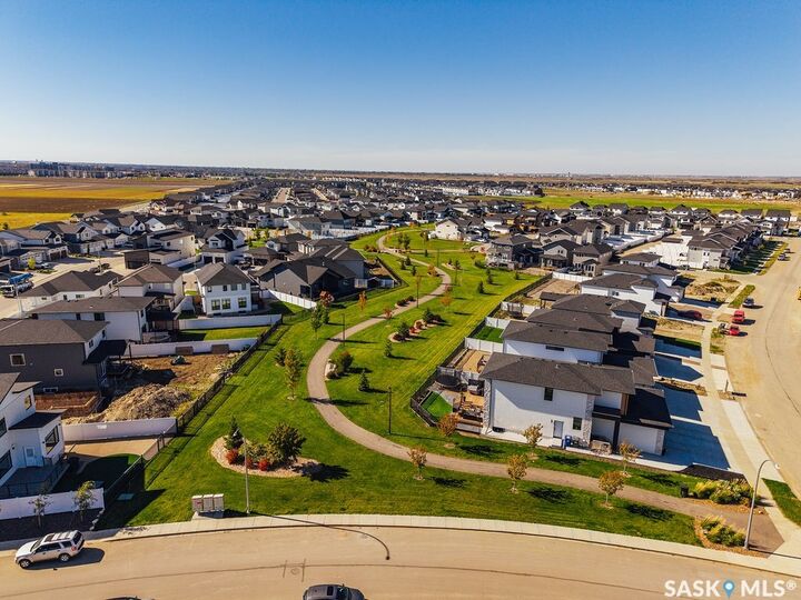 Property Photo:  492 Woolf Bend  SK S7W 1E4 