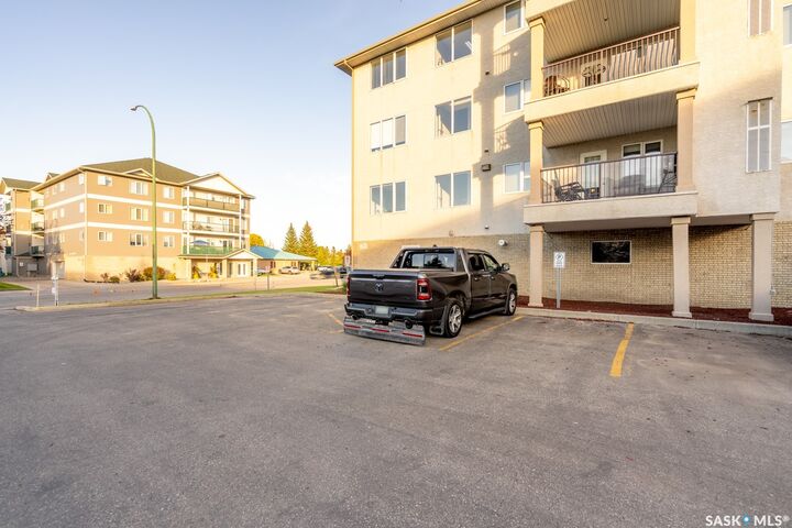 Property Photo:  2909 Arens Road E 304  SK S4V 3A8 
