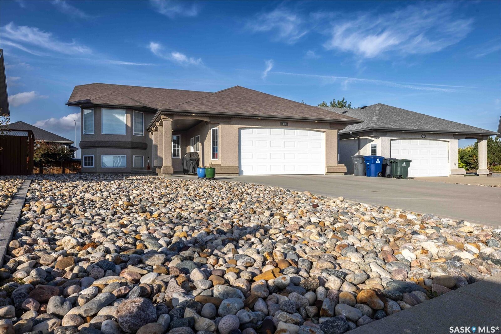 Property Photo:  316 Lakeridge Drive  SK S0K 4S0 
