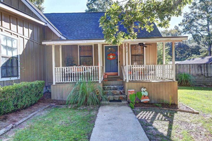 Property Photo: 312 Dechene Drive GA 31757