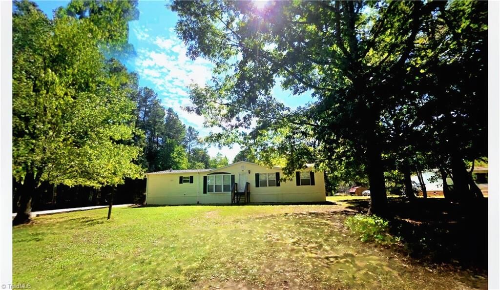 Property Photo:  66 Oak Forest Drive  NC 27311 